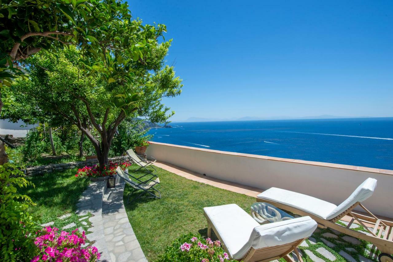 Villa Gaetano Праяно Экстерьер фото