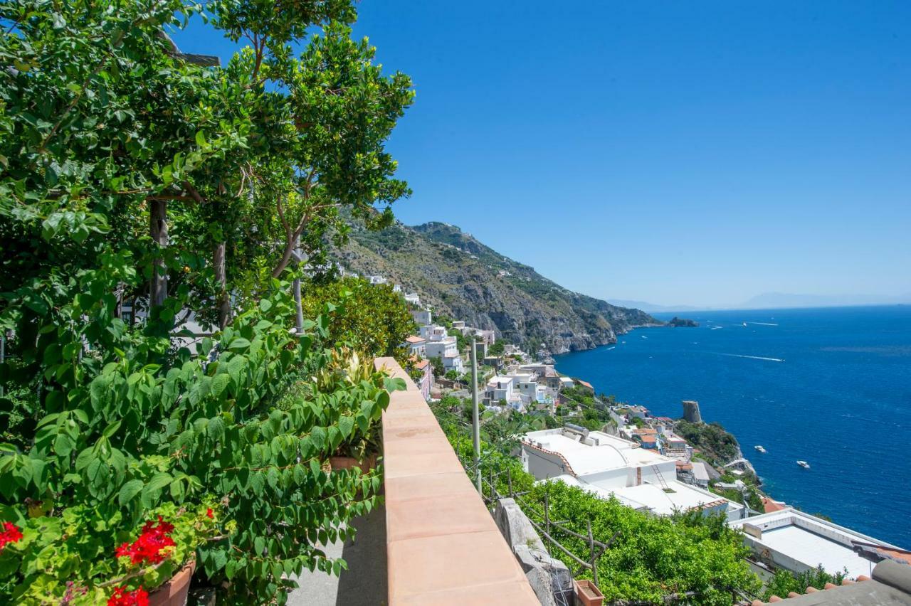 Villa Gaetano Праяно Экстерьер фото