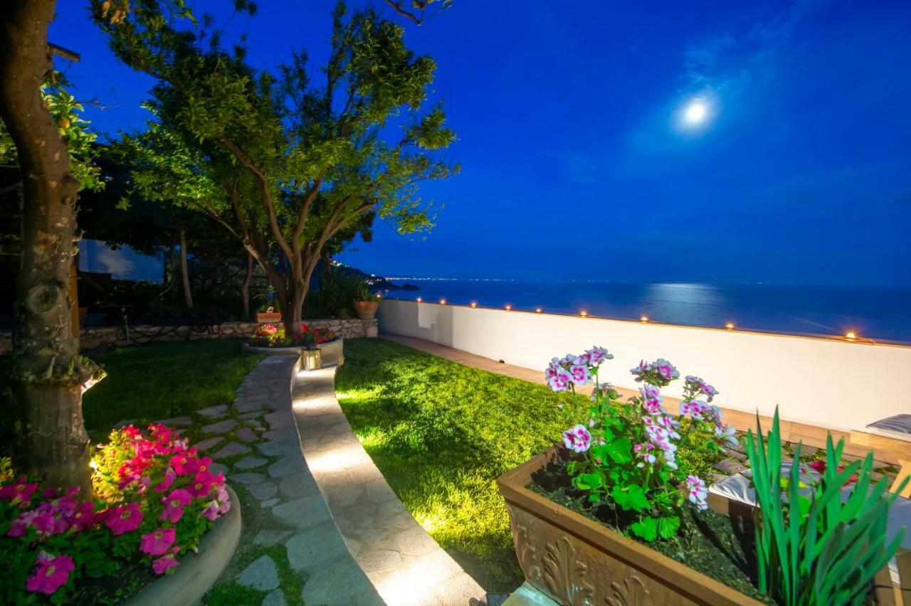 Villa Gaetano Праяно Экстерьер фото