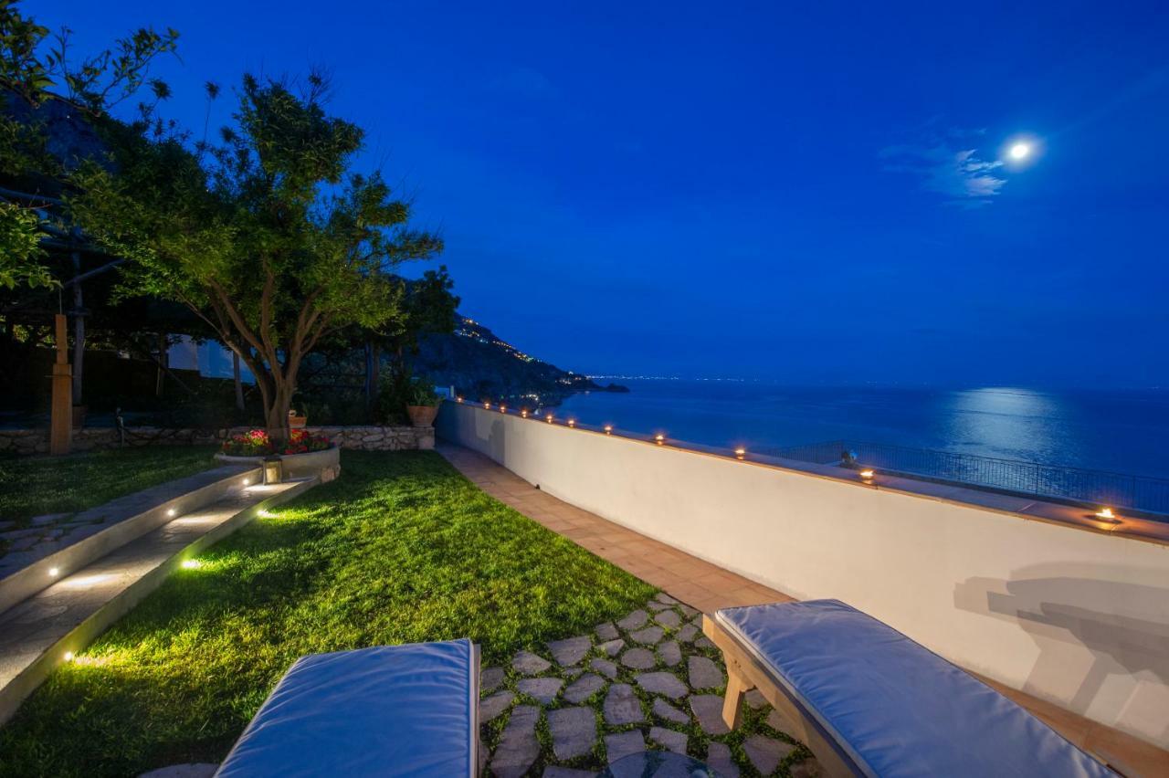 Villa Gaetano Праяно Экстерьер фото