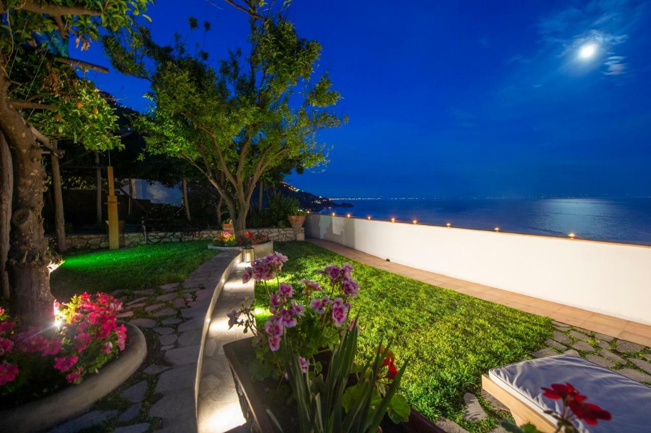 Villa Gaetano Праяно Экстерьер фото